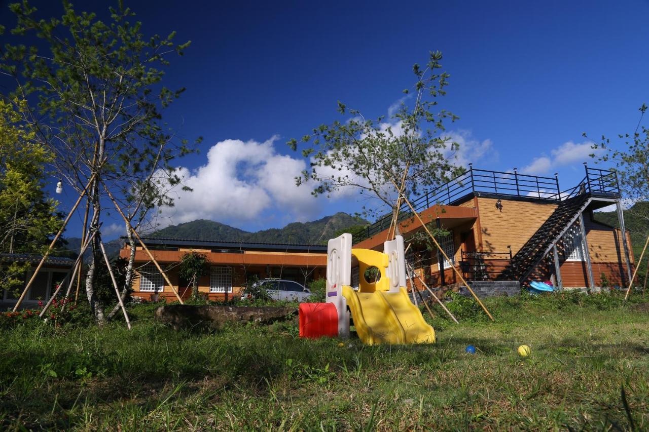 Go Bill B&B Xinyi ภายนอก รูปภาพ